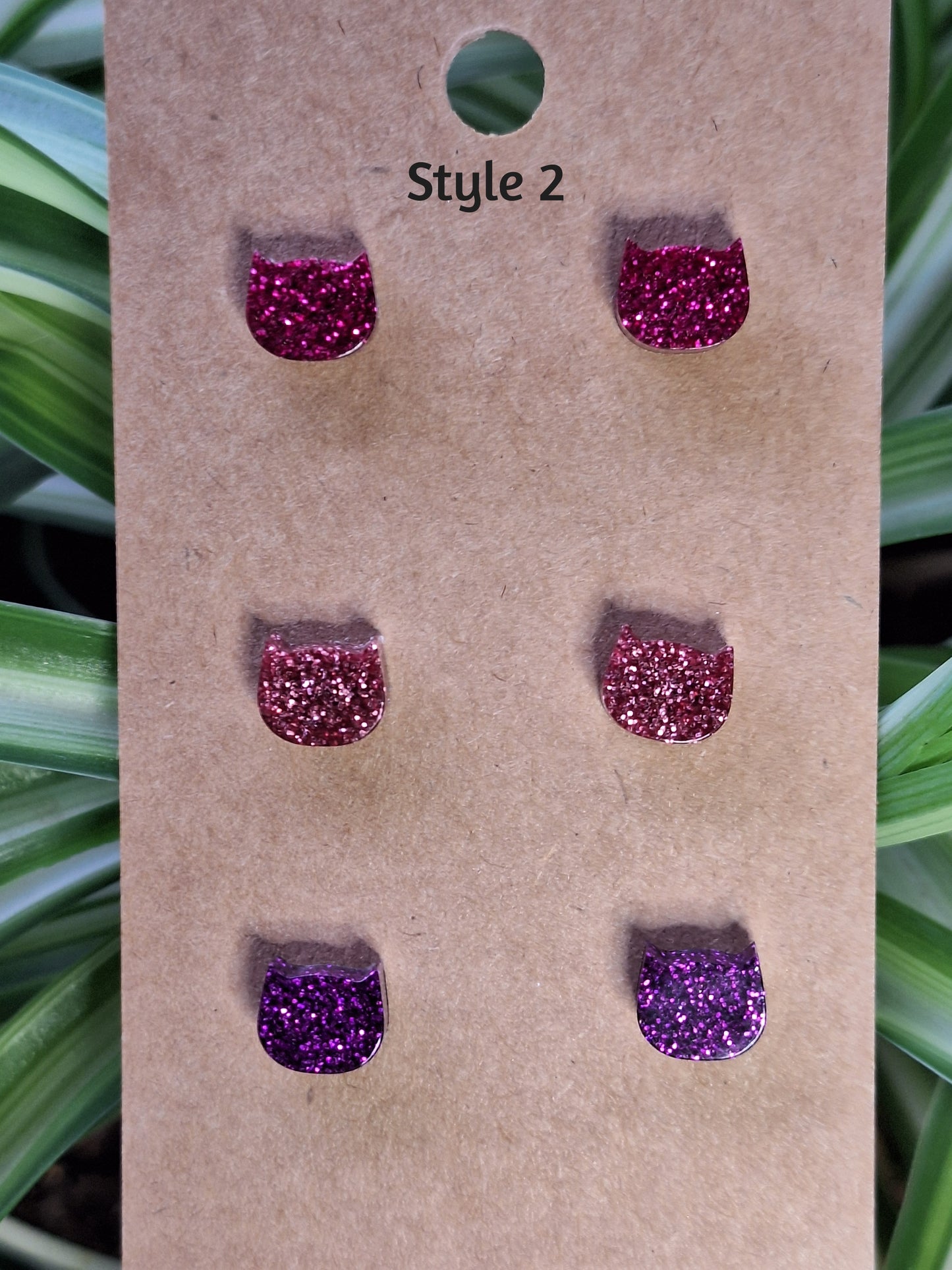 🐱 Cat Head Stud Trio