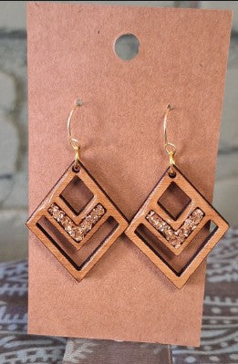 ✨ Golden Echo Earrings✨